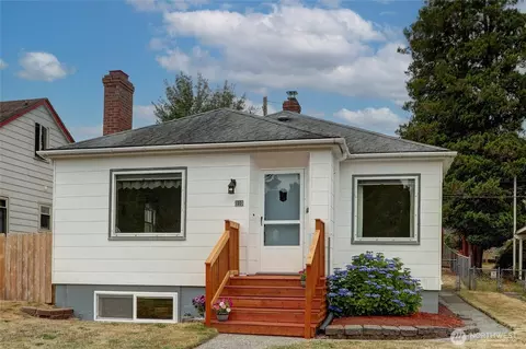 910 N Union Ave, Tacoma, WA 98406