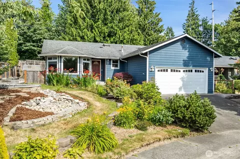 1819 90th Dr SE, Lake Stevens, WA 98258