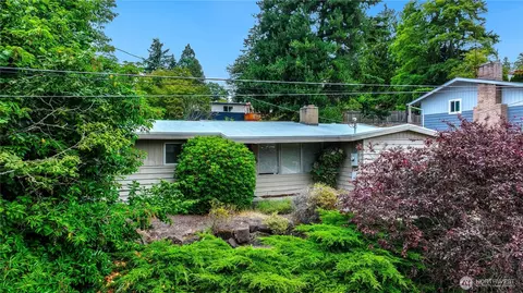 2836 SW 111th Pl, Seattle, WA 98146