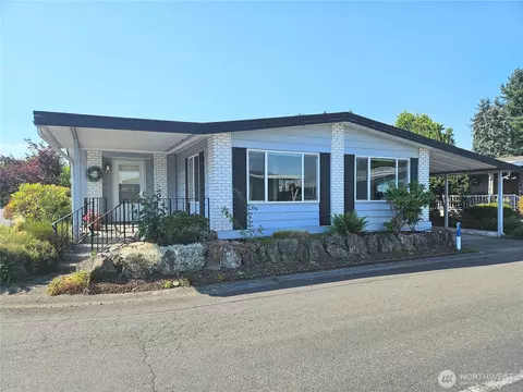1402 22nd St NE #86, Auburn, WA 98002