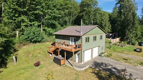 51 Cherry Ln, Quilcene, WA 98376