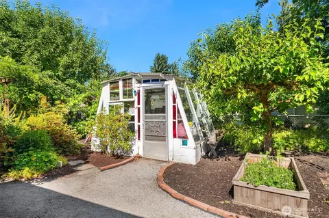 Exterior - 32112 E Bird St, Carnation, WA 98014 photo 6 of 10