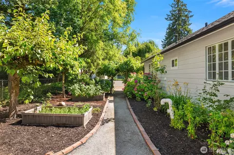 Exterior - 32112 E Bird St, Carnation, WA 98014 photo 10 of 10