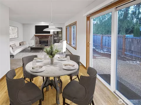 Dining - 18015 27th Dr SE, Bothell, WA 98012 photo 2 of 2