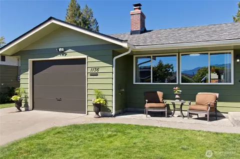Exterior - 1136 Harding, Enumclaw, WA 98022 photo 2 of 5