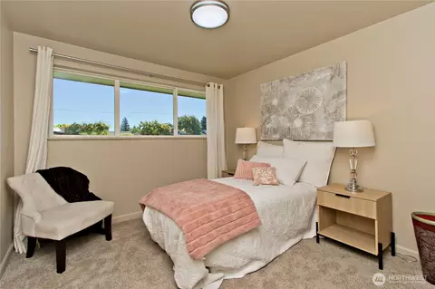 Bedroom - 1136 Harding, Enumclaw, WA 98022 photo 3 of 3