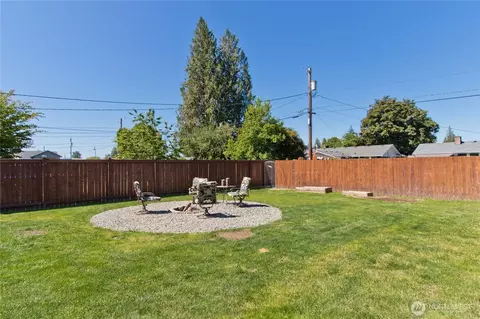 Exterior - 1136 Harding, Enumclaw, WA 98022 photo 5 of 5