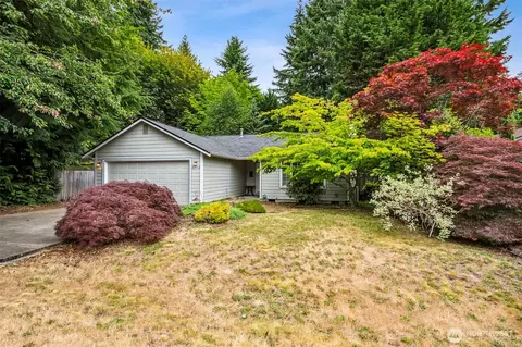 3712 Entrada Dr NE, Olympia, WA 98506