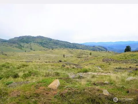 1 Mclaughlin Canyon Rd, Tonasket, WA 98855