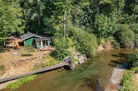 1731 NE Tahuya River Dr, Tahuya, WA 98588