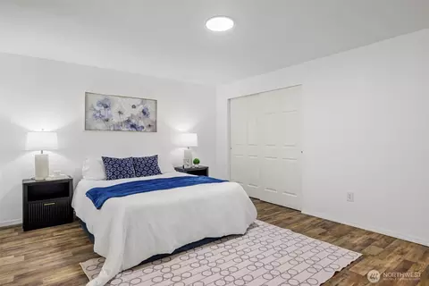 Bedroom - 19221 Patterson Rd E, Orting, WA 98360 photo 3 of 4