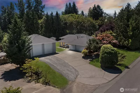 7104 84th St E, Puyallup, WA 98371