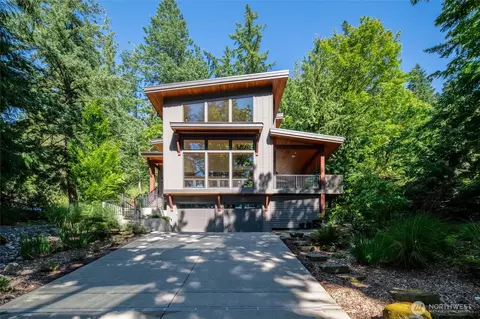 1515 38th St, Bellingham, WA 98229