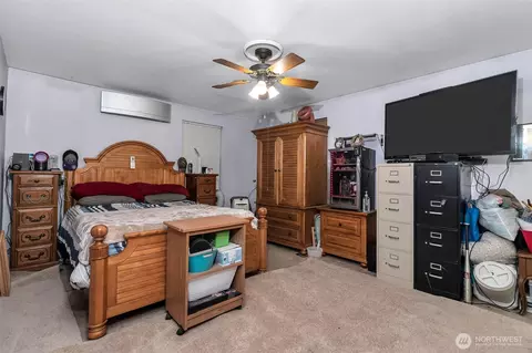 Bedroom - 315 350th St E, Roy, WA 98580 photo 2 of 5
