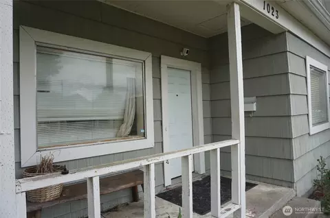 Exterior - 1023 E St, Centralia, WA 98531 photo 6 of 6