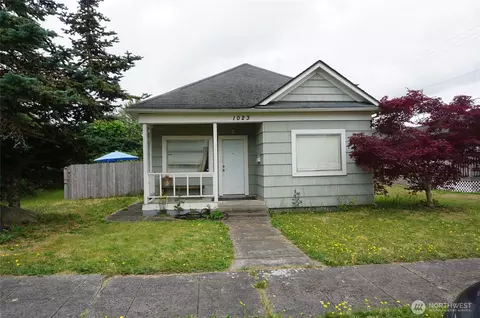 Exterior - 1023 E St, Centralia, WA 98531 photo 4 of 6
