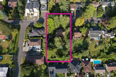 12045 8th Ave NW, Seattle, WA 98177