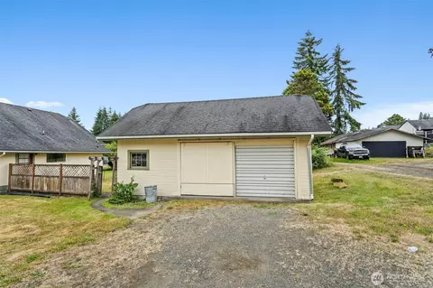 Other - 802 May St, Raymond, WA 98577 photo 6 of 6