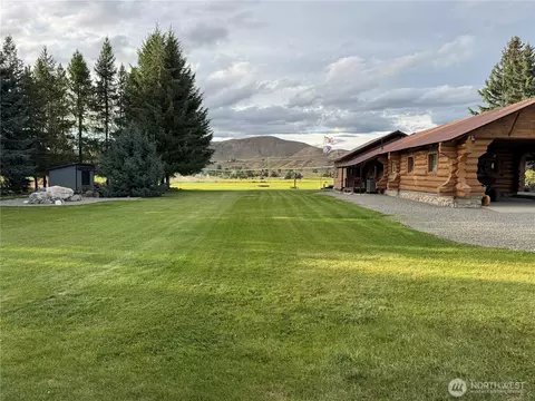 8 Iris Ln, Twisp, WA 98856 photo 4