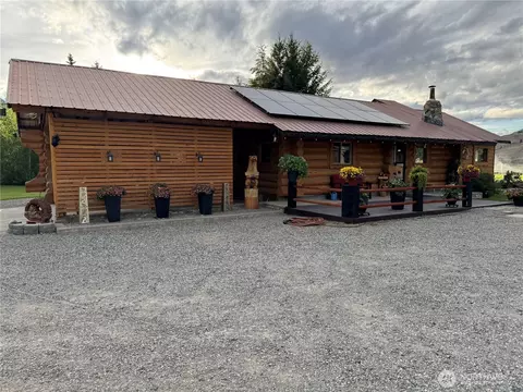 8 Iris Ln, Twisp, WA 98856