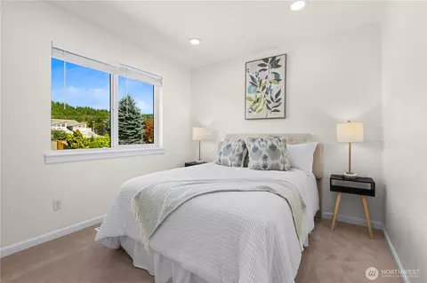 Bedroom - 418 Corrin Ave NW, Orting, WA 98360 photo 5 of 5