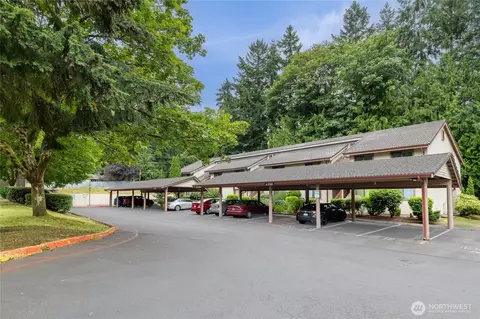 17521 118th Ave SE #A-4, Renton, WA 98058