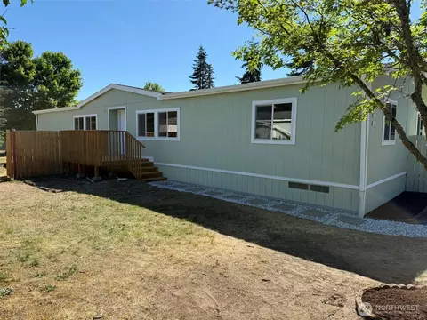 8102 195th St E #95, Spanaway, WA 98387