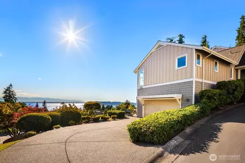 11012 Villa Rosa Ln, Mukilteo, WA 98275