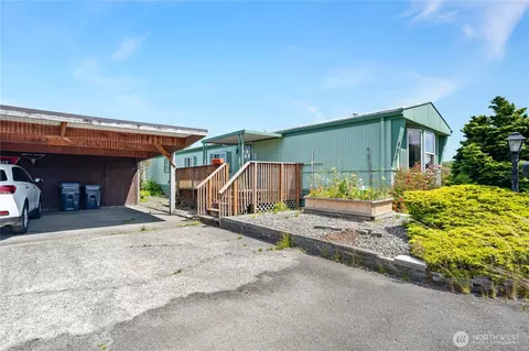 403 Carefree Cir, Aberdeen, WA 98520