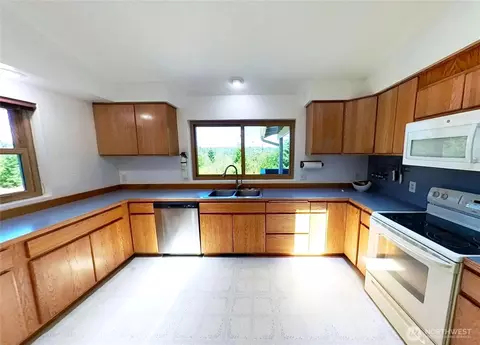 285 Guiles Rd, Sequim, WA 98382 photo 14