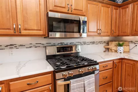 Kitchen - 120 Cascadia Loop, Sequim, WA 98382 photo 2 of 5