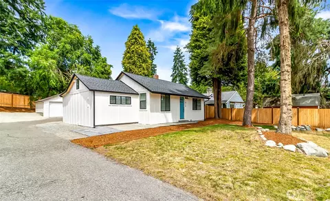 1816 N 155th St, Shoreline, WA 98133