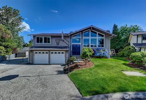 13506 89th Pl NE, Kirkland, WA 98034
