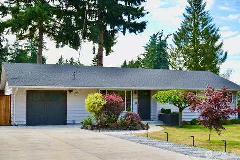 30135 2nd Ave SW, Federal Way, WA 98023