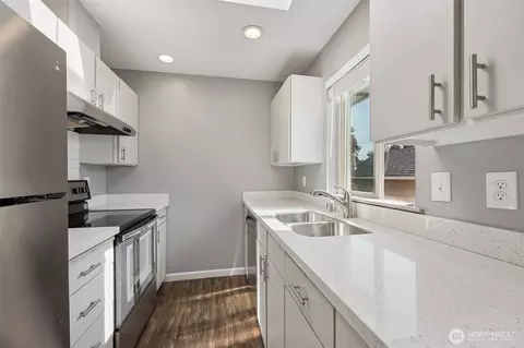 Kitchen - 715 N 95th St, Seattle, WA 98103 photo 1 of 1