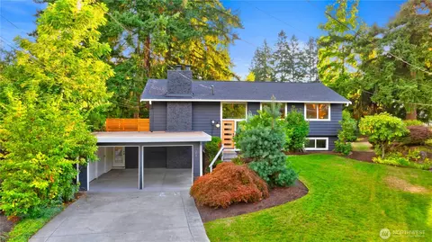 21 165th Ave SE, Bellevue, WA 98008