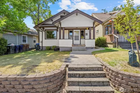 406 S 43rd St, Tacoma, WA 98418