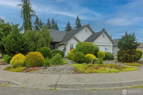 8501 46th Dr NE, Marysville, WA 98270