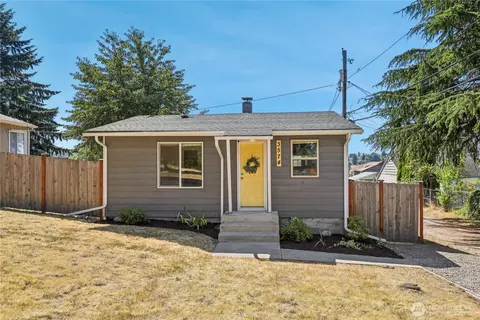 3574 E Roosevelt Ave, Tacoma, WA 98404