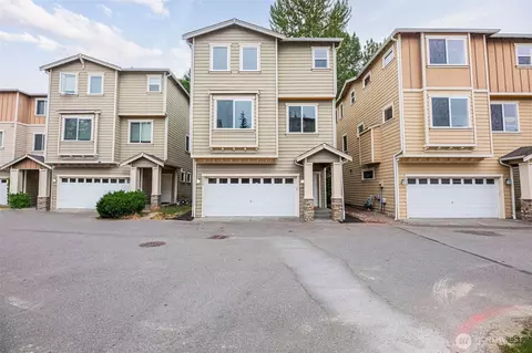 9913 1st Pl W, Everett, WA 98204