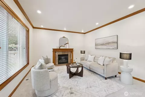 Living - 18231 2nd Pl W #A, Bothell, WA 98012 photo 4 of 6