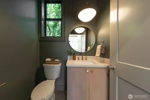 706 N 59th St, Seattle, WA 98103 photo 13
