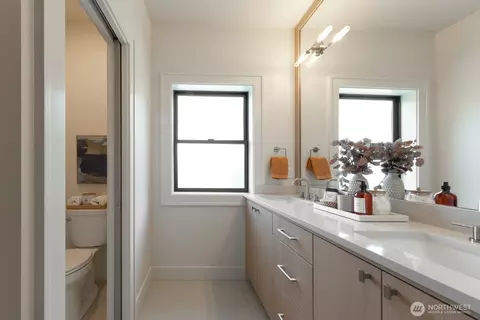 706 N 59th St, Seattle, WA 98103 photo 21
