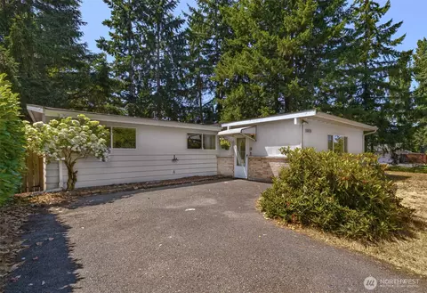 10818 108th St SW, Lakewood, WA 98498