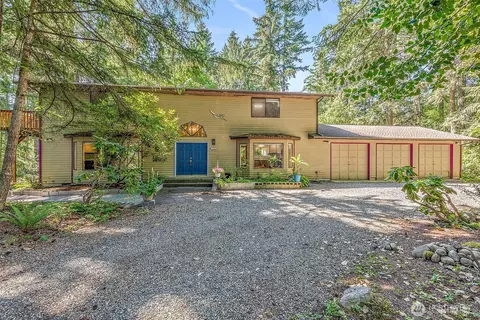 1580 SW Hollyhock Ln, Port Orchard, WA 98367