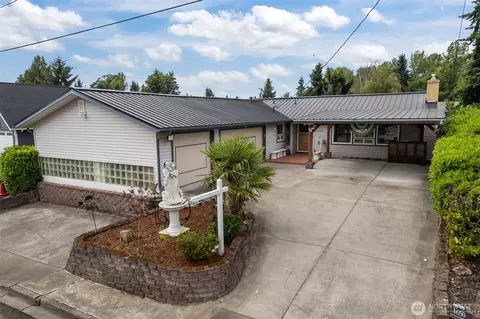 1650 S 244th Pl, Des Moines, WA 98198