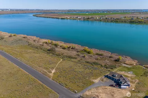 5269 NE 66 Rd, Moses Lake, WA 98837