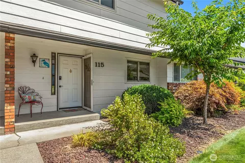 115 Quail Run Blvd, Wenatchee, WA 98801