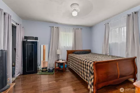 Bedroom - 174 Skinner Rd, Chehalis, WA 98532 photo 1 of 3