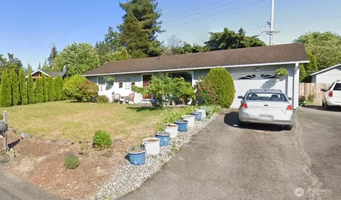 8810 Colgate Dr W, University Place, WA 98466